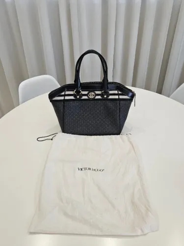 Bolsa Victor Hugo Corsa Preta