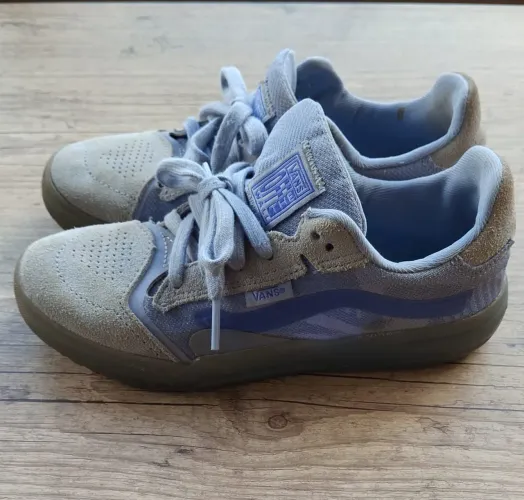 Tênis infantil Vans lilás 