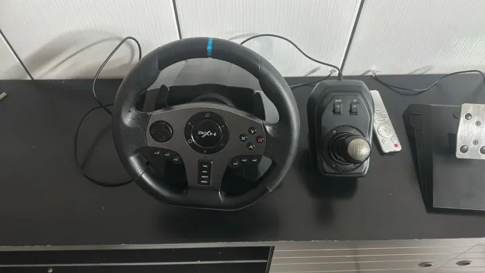 Volante gamer g27