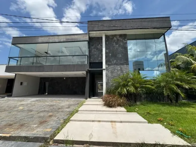 Casa Duplex de Alto Padrão com 5 Suítes e Piscina em Ananindeua - PA