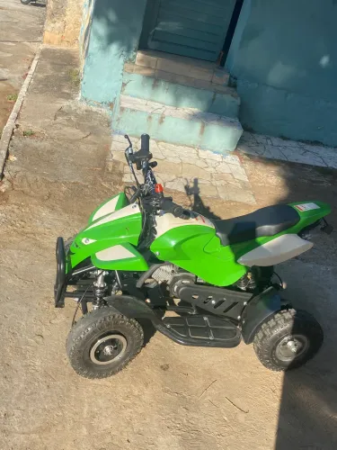 Quadriciclo 49cc novo sem nenhum detalhe 