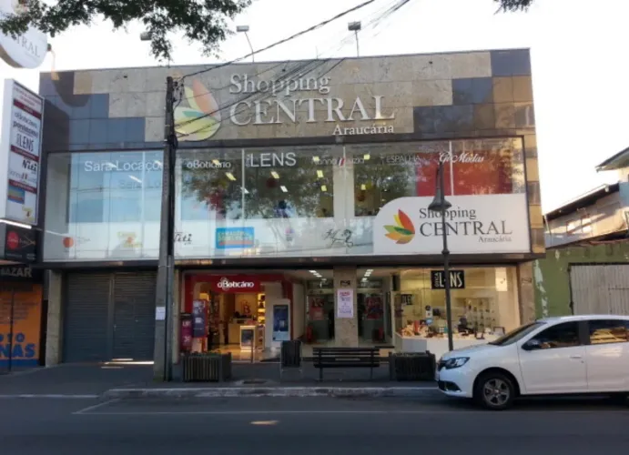 Sala para escritório com móveis
