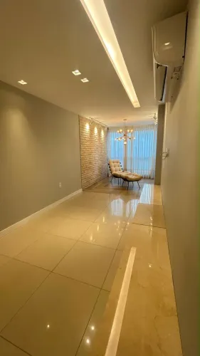 Alugo apartamento semi mobiliado 02 quartos 02 vagas