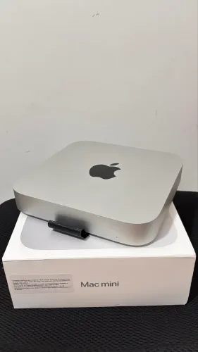 Vendo Mac Mini 8GB 512SSD 2023 Semi novo