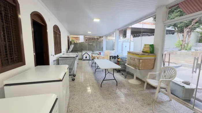Casa Residencial de 540 m² em Betânia