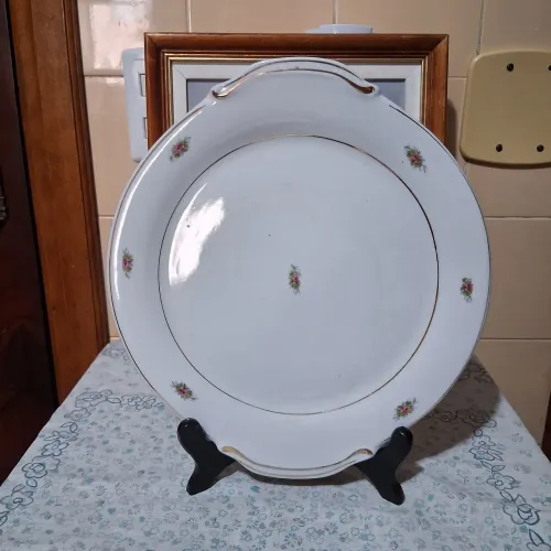 Travessa oval com "asas" porcelana Rio Branco, floral.