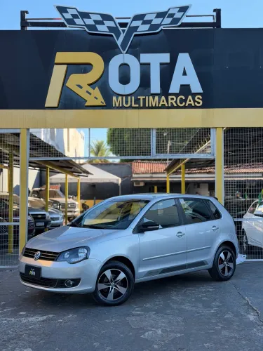 Volkswagen Polo Sportline 1.6 MI Total Flex 8V 5P 2014