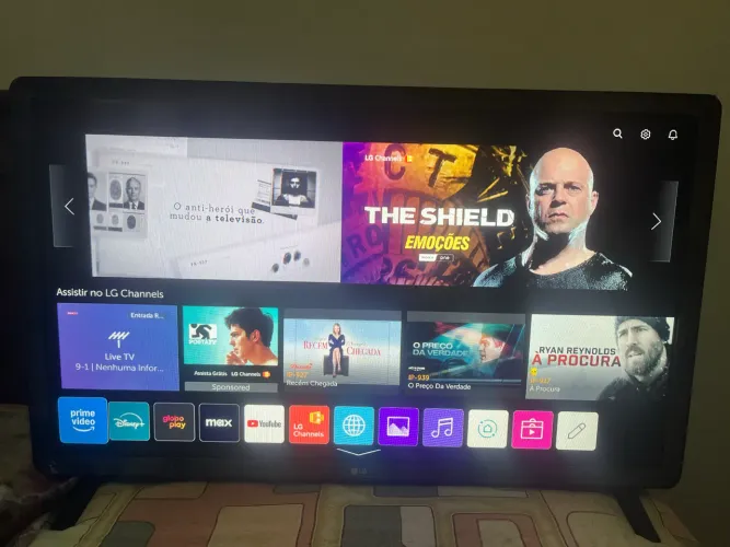 Smartv LG 32 modelo 32LM62 muito nova