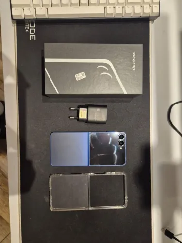 GALAXY Z FLIP 7 512GB