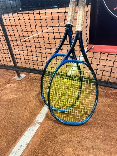 Raquete de tênis Yonex Ezone 98