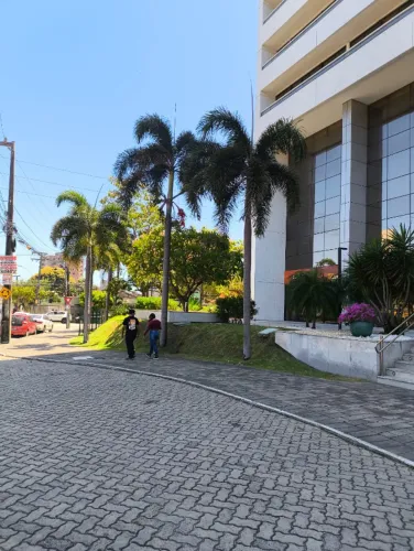 Treze salas comercias no TIC - Papicu - 533m²