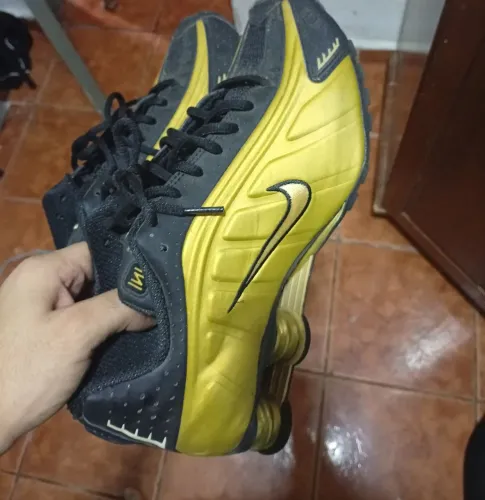 Nike Shox 