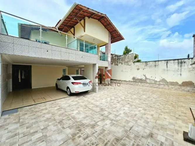 Casa Duplex com 5 Quartos à venda, 322 m² por R$ 890.000 - Edson Queiroz - Fortaleza/CE