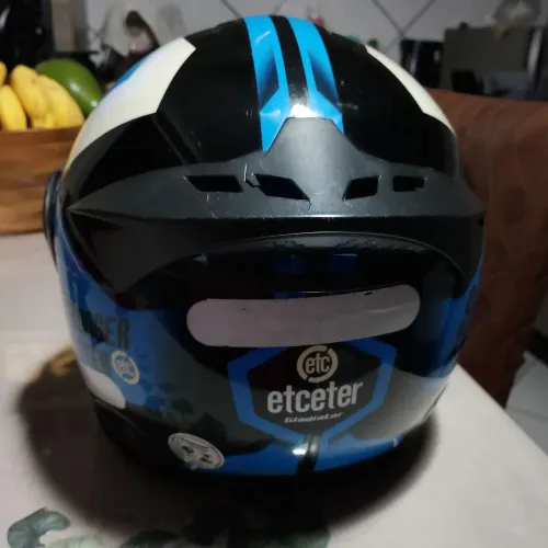 CAPACETE ESCAMOTEÁVEL N 56 DA MARCA ETCETER GLADIADOR
