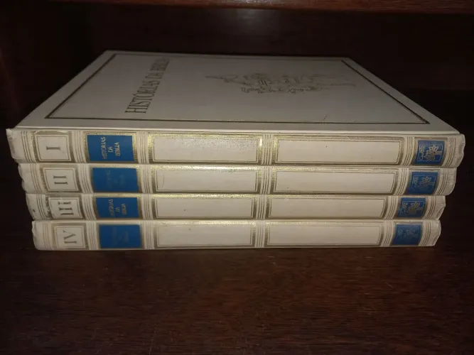Coleção "História da Bíblia", 1971, com carimbo e assinatura eclesiástica.