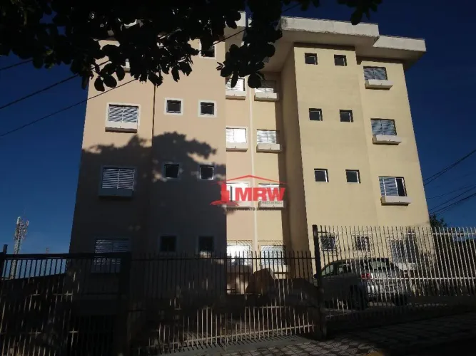 Apartamento com 3 dormitórios à venda, 80 m² por R$ 320.000,00 - Vila Lucy - Sorocaba/SP