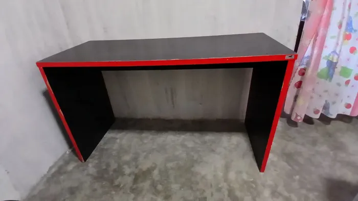 Vendo essa linda mesa GAMER