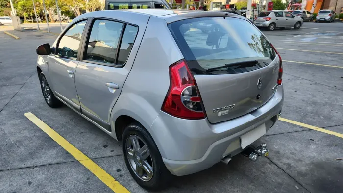Renault Sandero Expression Hi-flex 1.6 8V 5P 2010