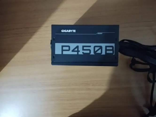 Fonte 450w 80 plus bronze gigabyte