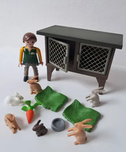 Playmobil Zoo Casinha dos Coelhos com Figura