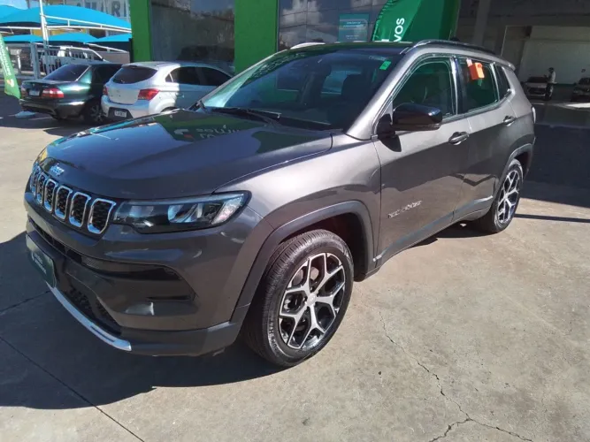 Jeep Compass Long. T270 1.3 TB 4X2 Flex AUT 2025