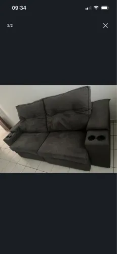 Sofá reclinável retrátil