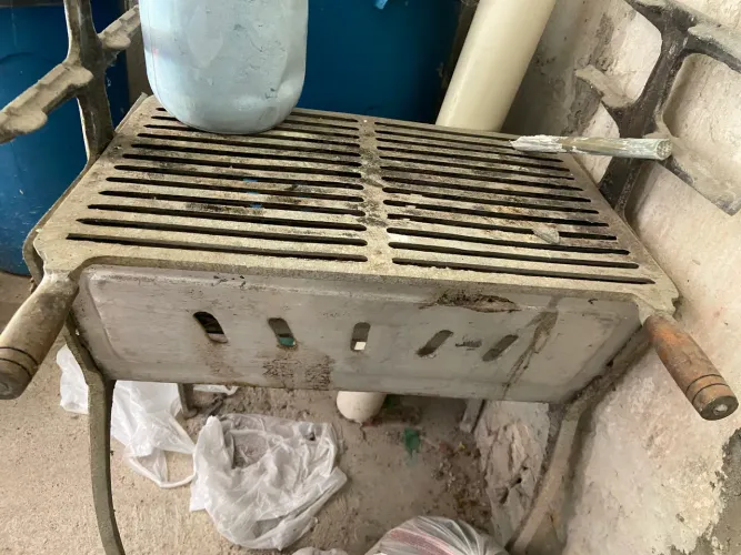 churrasqueira portátil de ferro fundido