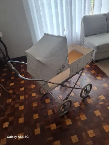 Carrinho antigo anos 70