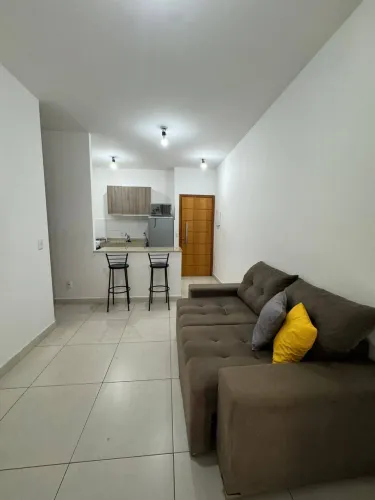 Apartamento mobiliado com 1 quartos no Condominio Della Rosa II