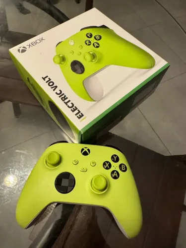 Controle XBOX one seminovo