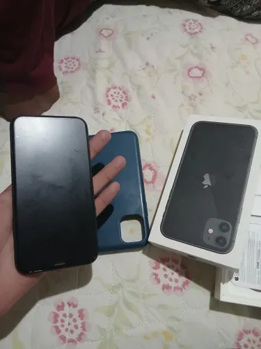 iPhone 11