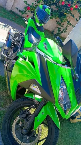 Kawasaki Ninja 300 2013 - 30.000 km