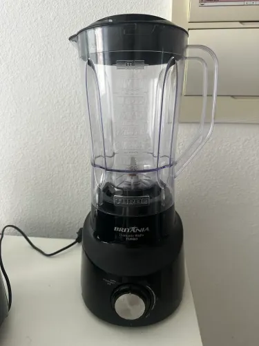 KIT Air fryer, liquidificador e ferro elétrico 