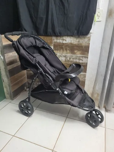 Carrinho de bebê Galzerano