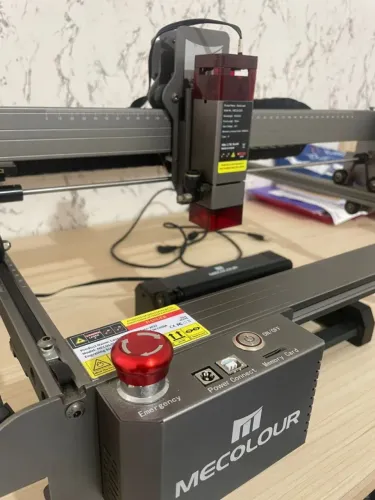 Máquina de laser - M10w Mecolour