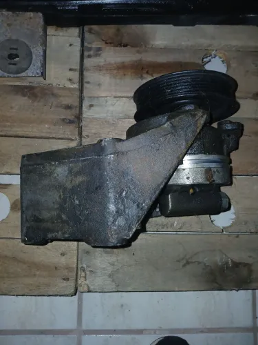 Bomba de direção ranger 6cc