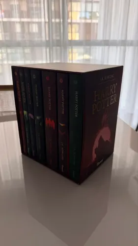 Box Harry Potter Capa dura novo