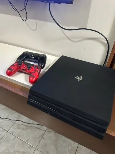 PlayStation 4 pro 1TB