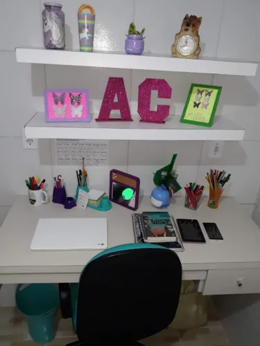 Mesa de Escritorio - Madeira Maciça - Qualidade Absurda