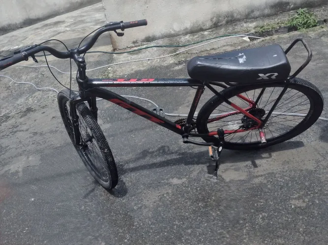 Bike aro 29 bem conservada 
