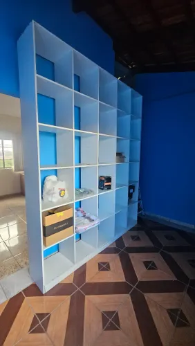 Armario Planejado com 30 colmeias em MDF