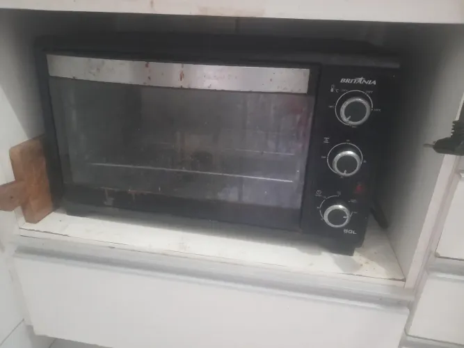 Forno elétrico Britânia troco por celular ou tv, etc.