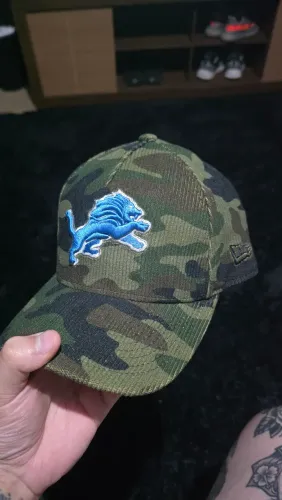 BONÉ NEW ERA 9TWENTY CAMUFLADO LIONS