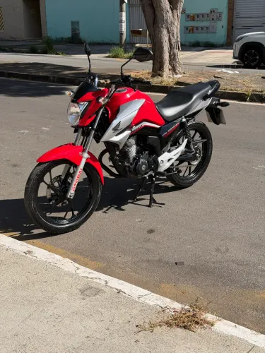 Honda Titan 2023
