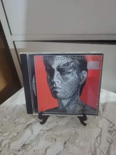 Vendo cd ROLLING STONES TATTOO YOU