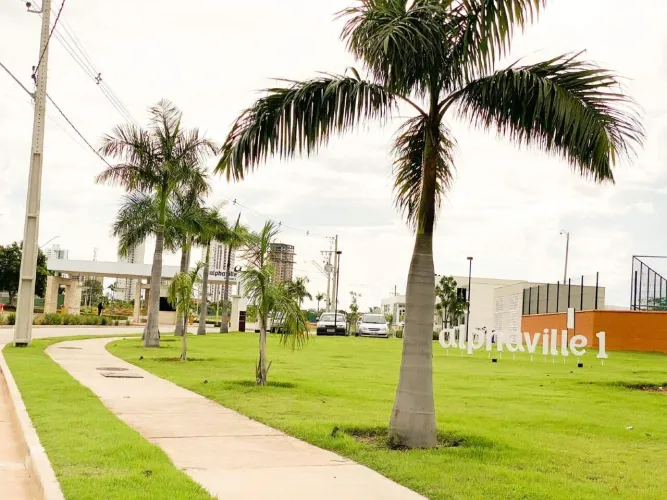 2 LOTES JUNTOS NO CONDOMÍNIO ALPHAVILLE 1 COM 805,40M² ESCRITURADOS E REGISTRADOS