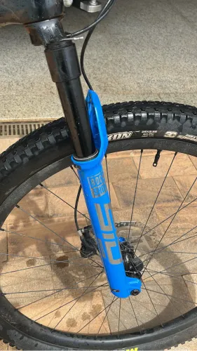 Suspensão rock shox Sid ultimate race day