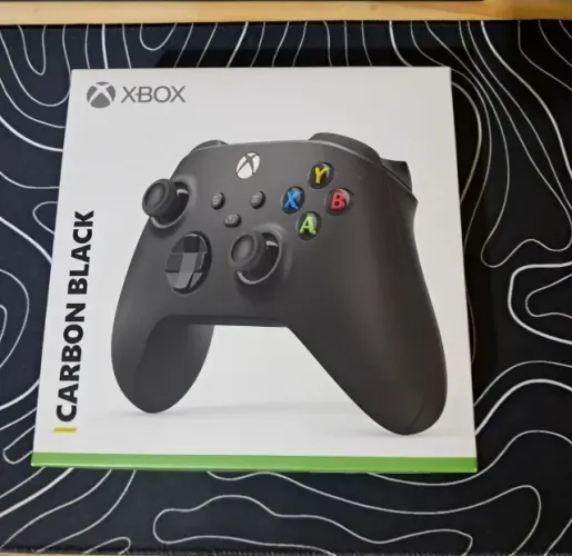 Controle Xbox Series X Original Carbon Black para Xbox e PC