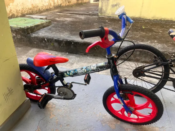 Bicicleta infantil promoção 3 por 250