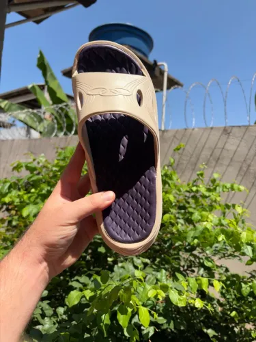 Chinelo Corre Original